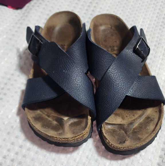BIRKIS EUC WOMEN'S SIZE 7. BLUE LEATHER STRAP BETULA SANDALS - Picture 1 of 7